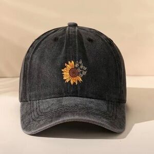 Spring Sunflower and Butterfly Hat nwt